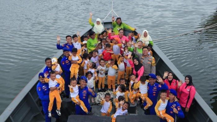 Polres Sibolga Cinta Anak Usia Dini, Sambut Kunjungan Murid ke Kantor Satuan Polairud