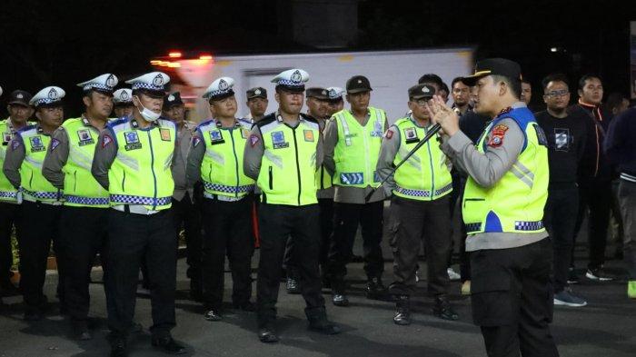 Pimpin Patroli Skala Besar, Kapolres Simalungun Ajak Masyarakat Rawat Kamtibmas