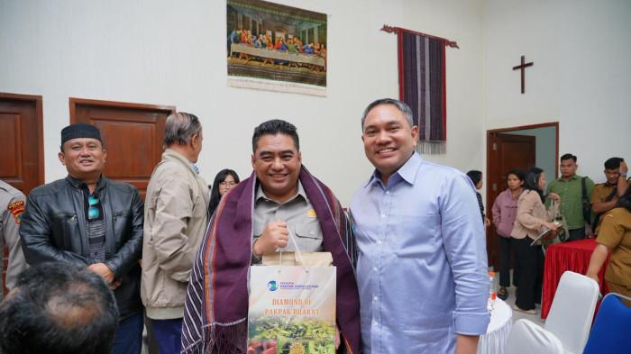 Kegiatan Bupati Franc Bernhard Terbatas