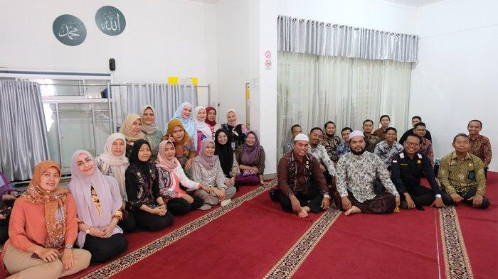 Pengajian Rutin Kemenkumham Sumut, Ustaz Abdil Muhadir Ritonga Ingatkan 3 Prinsip Hidup Tenang
