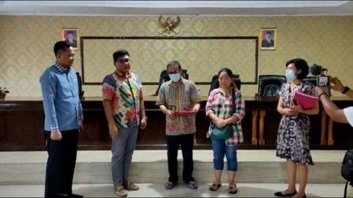 PRIA yang Pukul dan Lempar Kepala Istrinya Pakai Handphone Tak Jadi Dipenjara, Ini Alasannya