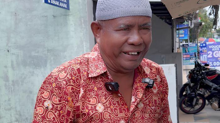 Ketabahan Seorang Bapak Penjual Tisu