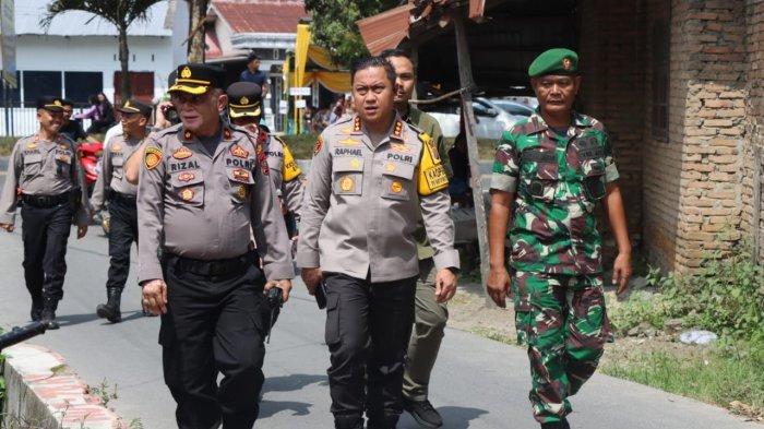 Kapolresta Deliserdang Cek dan Pantau Langsung Pelaksanaan Pemungutan Suara di TPS