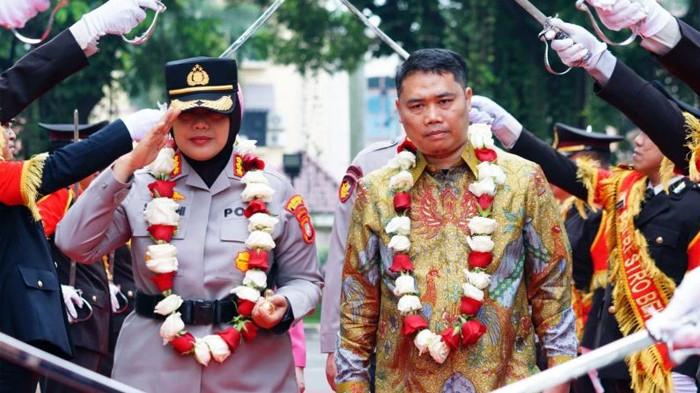 Kombes Sumarni istri Direktur Penyidikan KPK Brigjen Pol Asep