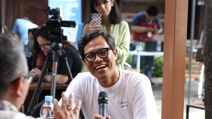 Bincang Siang: Menggugat Peran Pers dan Media di Tengah Banjir Informasi bersama Palmerah, Yuk!