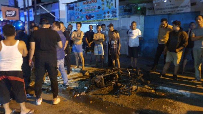 Bikin Rusuh Lempari Rumah Warga, Sepeda Motor Pelajar SMA yang Konvoi Keliling Kota Dibakar Massa