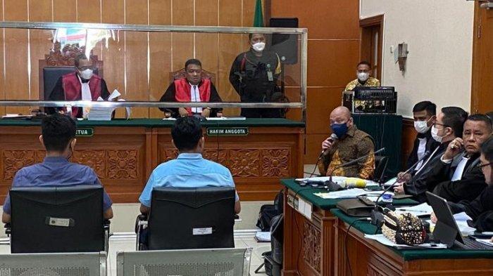 Hotman Paris Kena Marah Hakim saat Sidang Irjen Teddy Minahasa, Begini Kronologinya