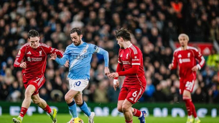 LIVERPOOL VS MAN CITY - Duel sengit antara Liverpool vs Manchester City berkahir dengan kemenangan atas tim tamu dengan skor 1-2 yang berlangsung di Anfield pada pekan ke-25 Liga Inggris 2025/2026.