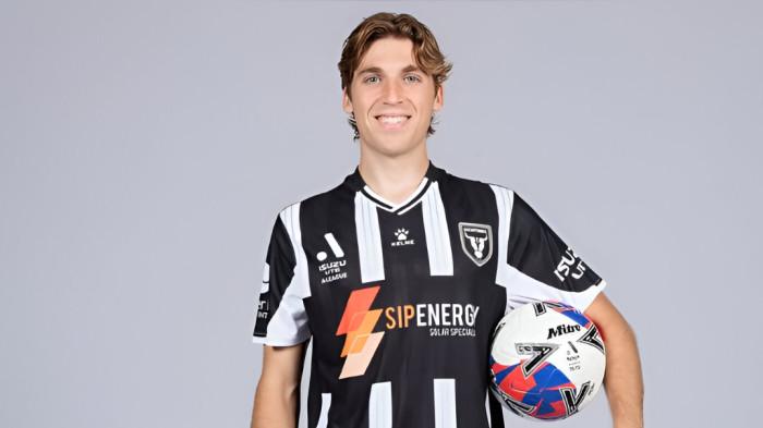 NATURALISASI- Luke Vickery, pesepak bola berkewarganegaraan Australia diisukan cocok untuk dinaturalisasi Timnas Indonesia karena berdarah Medan.