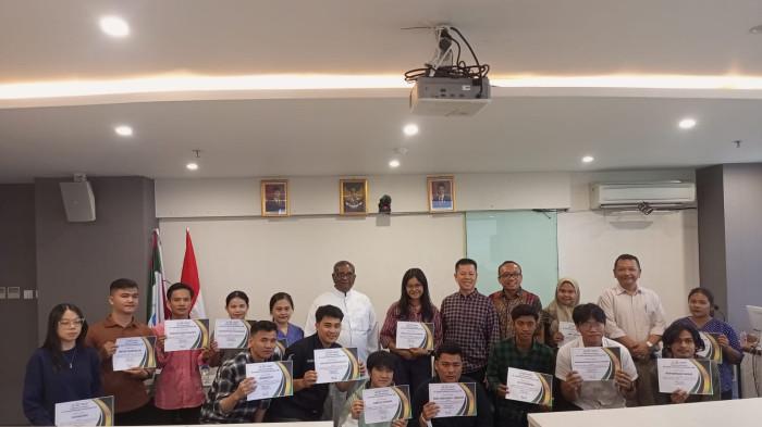 Rektor Ajak Semua Pihak Ikut Dalam Program Orang tua asuh Universitas