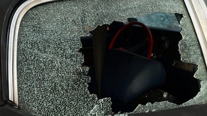 Maling Pecah Kaca Mobil Beraksi di Medan Deli, Warganet: Polisi Gadak Mau Patroli?