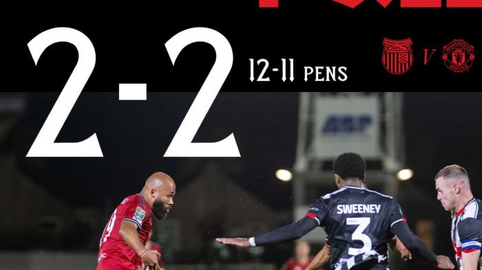 MAN UNITED KALAH - Manchester United kalah dari Grimsby Town pada Carabao Cup 2025 lewat adu penalti, Kamis (28/8/2025). Man United pun tersingkir dari ajang tersebut.