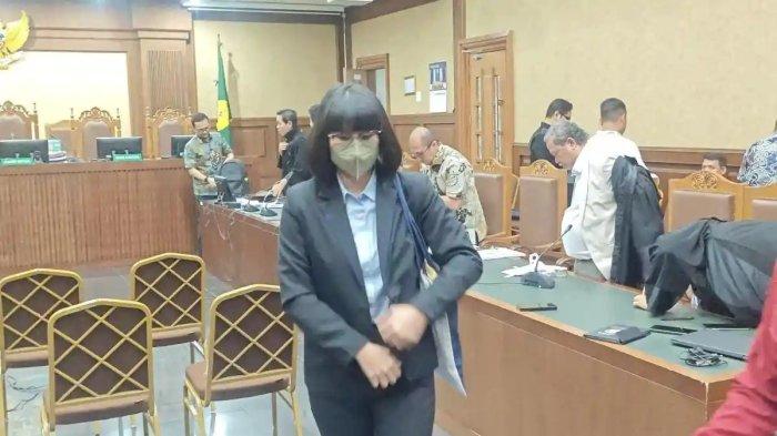 BERSAKSI BAYAR BUZZER - Marcella Santoso dihadirkan sebagai saksi dalam persidangan perintangan penyidikan yang menjerat tiga terdakwa di Pengadilan Tipikor Jakarta, Rabu (21/1/2026).
