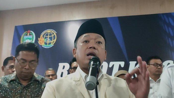 NUSRON WAHID -  Menteri ATR/BPN Nusron Wahid saat melakukan kunjungan kerja di Kantor Gubernur Sumut, Rabu (7/5/2025). 