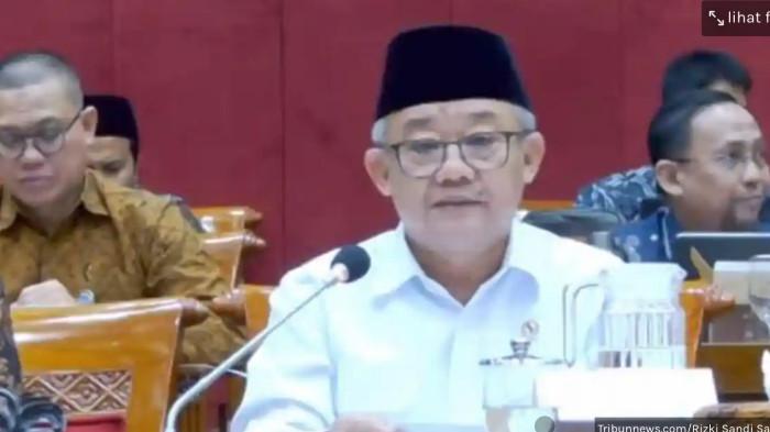 BELAJAR SAAT PUASA - Menteri Pendidikan Dasar Menengah RI (Mendikdasmen) Abdul Mu'ti. Pemerintah menerbitkan Surat Edaran Bersama (SEB) tentang Pembelajaran di Bulan Ramadan Tahun 1447 Hijriah/2026 Masehi.
