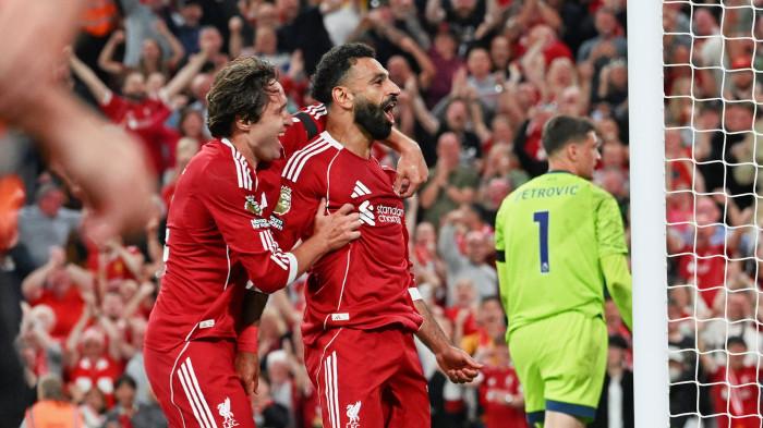 Liverpool Awali Musim Liga Inggris 2025/26 Kemenangan Besar, Ekitike Nyekor, Salah Ukir Rekor