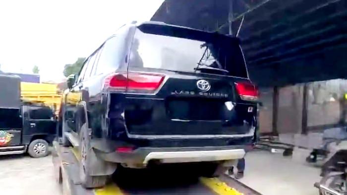 Mobil Bupati Kuansing