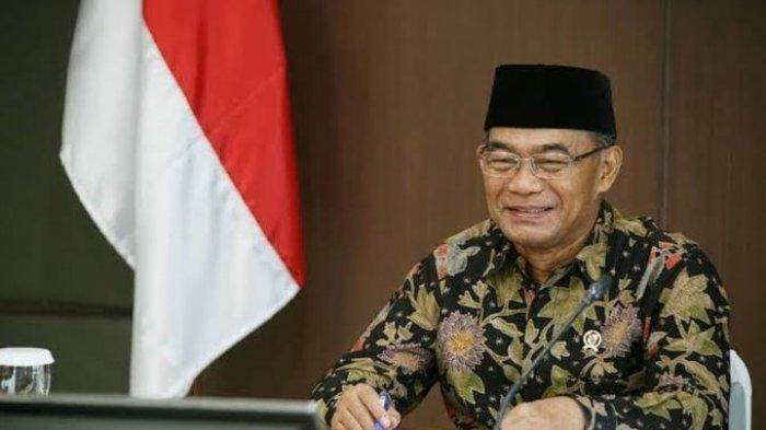 MUHAJIR EFFENDY - Eks Menteri Koordinator Bidang Pembangunan Manusia dan Kebudayaan, Muhadjir Effendy 