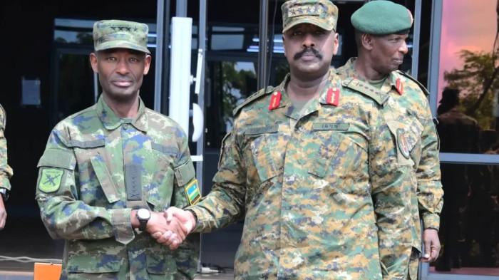 Muhoozi Kainerugaba dihujat