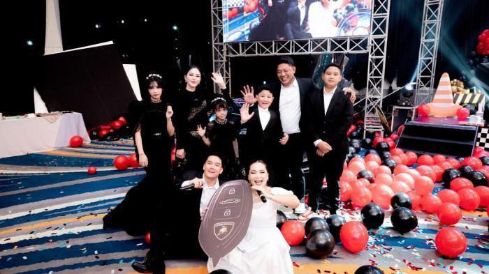 Najmuddin lamborghini 25m