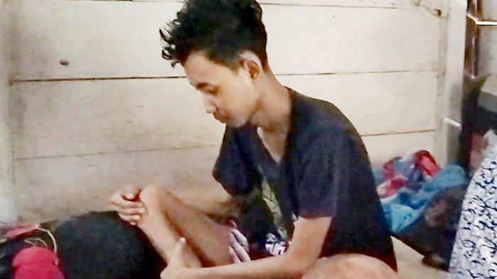 BUTUH Bantuan, Siswa SMA N 1 Ini Tetap Semangat Bersekolah kendati Idap Kanker Tulang