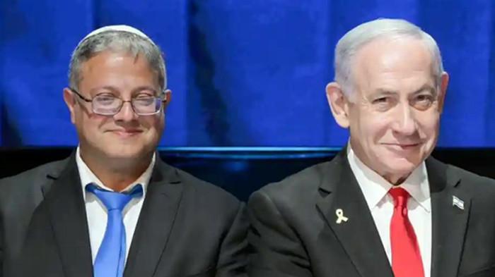 PM NETANYAHU-BEN-GVIR: Gambar diambil dari akun Netanyahu pada Senin (14/7/2025), memperlihatkan Menteri Keamanan Nasional Itamar Ben-Gvir (kiri) dan Perdana Menteri Benjamin Netanyahu (kanan). Mantan perwira intelijen Korps Marinir AS dan inspektur senjata PBB, Scott Ritter, menyatakan, serangan rudal Iran telah menghantam kediaman PM Netanyahu dan Menkam Ben-Gvir.