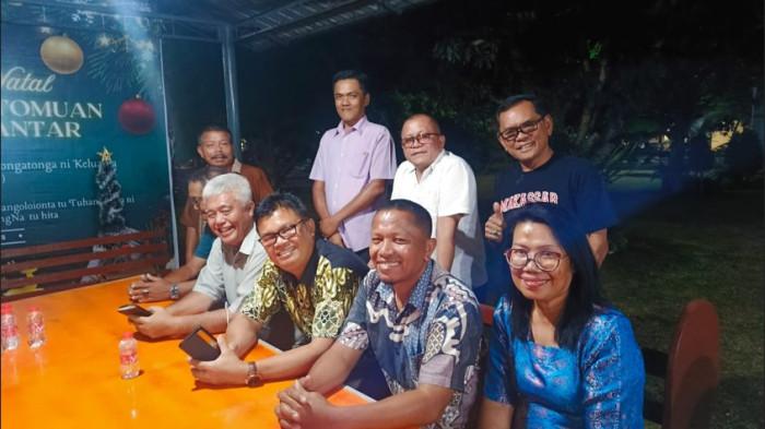 PANITIA JUBILEUM - Panitia jubileum Gereja HKBP Resort Tomuan mengabadikan momen bersama.