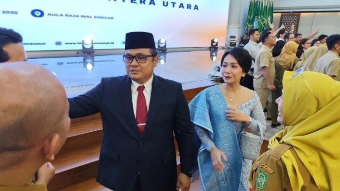 Rus ayol ogziga sik oladi