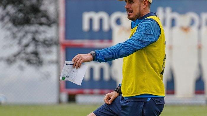 JELANG Lawan Timnas U-17 Indonesia, Pelatih Ekuador U-17 Tak Gentar Terpengaruh Suporter Tuan Rumah