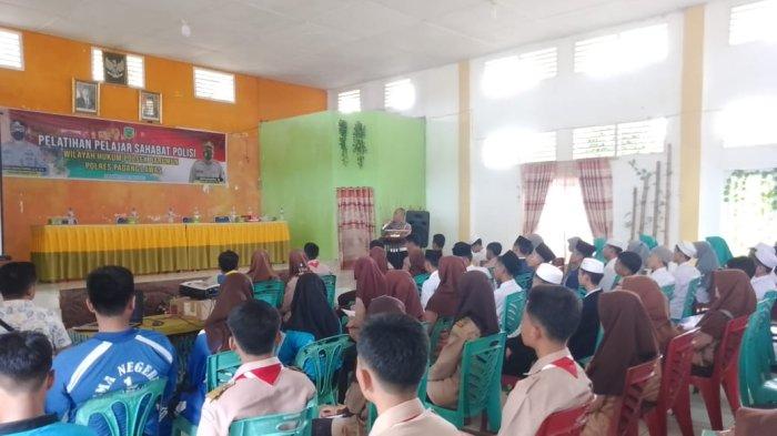 Pelajar Sahabat Polisi, Sat Lantas Polres Palas Gelar Pelatihan di MAN I Palas