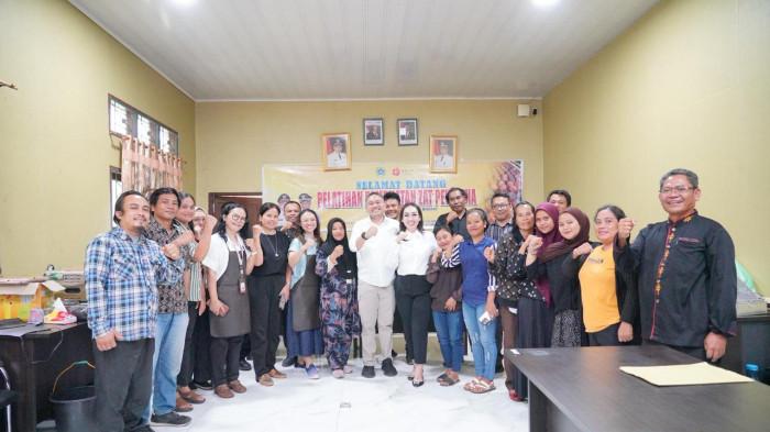 Pelatihan zat pewarna dari bahan Gambir
