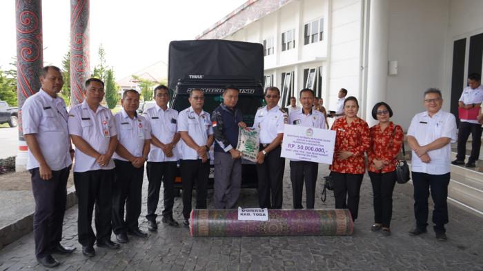 Pemkab Toba Kembali Salurkan Bantuan Untuk Korban