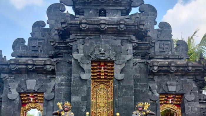 Perayaan Galungan Umat Hindu di Medan.