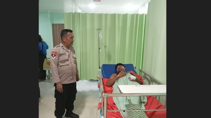 Dua Pria di Kabanjahe Dibacok di Warung Tuak, Korban Sempat Cekcok dengan Pelaku