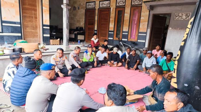 Pertikaian antara warga di Bali