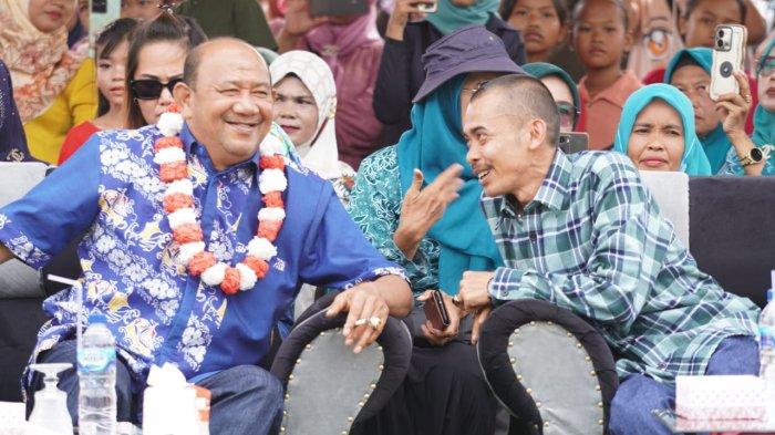 Plt Bupati Langkat Hadiri Pesta Rakyat di Kecamatan Hinai, Berikut Antusias Warga