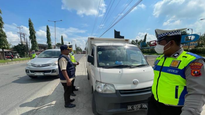 Razia PKB di Jalinsum Tanjung Morawa Deli Serdang, Banyak Pengendara Motor Panik dan Balik Arah