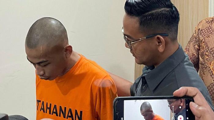 Polisi menangkap satu dari dua pelaku rudapaksa siswi SMA