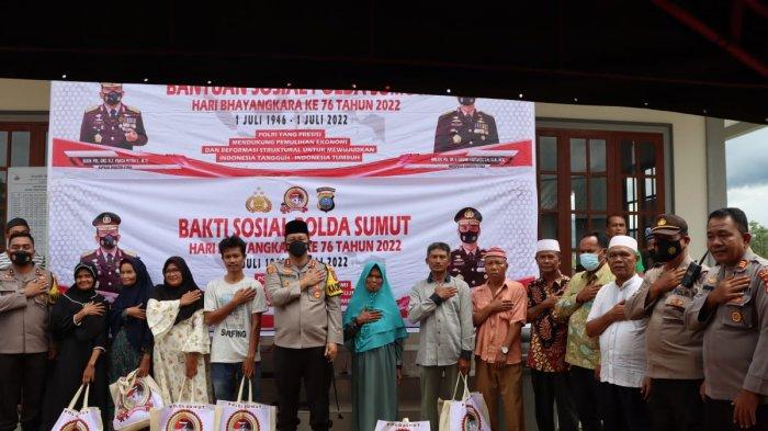 Sambut Hari Bhayangkara ke-76, Polres Padangsidimpuan bagikan Baksos di Masjid Baburrahman