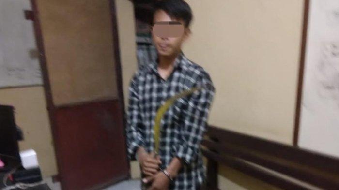 Masih SMP, Sejumlah Bocah Ingusan Bawa Celurit dan Parang Demi Bisa Tawuran