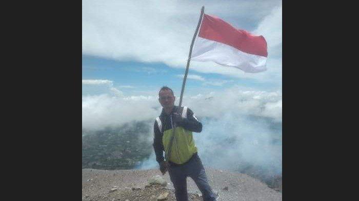 Viral Pria Naik Gunung Sinabung, Satgas Tanggap Darurat: Sudah Kita Panggil dan Minta Keterangan