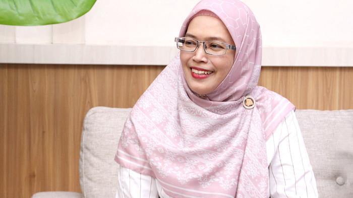Prof. Dr. Nurhayati, M.Ag., Rektor UIN Sumut