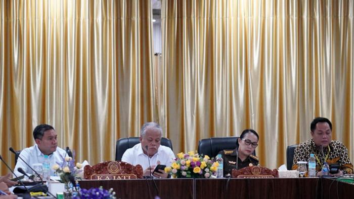 Rapat Pembebasan Lahan PLTA di Sitellu Tali Urang Jehe