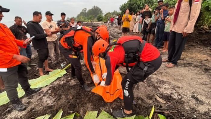 PENEMUAN MAYAT - Remaja berinisial D (16), warga Dusun III, Desa Jambur Pulau, Kecamatan Perbaungan, Kabupaten Serdangbedagai, hanyut saat mandi di Sungai Ular, ditemukan dalam kondisi meninggal dunia, Minggu (5/7/2026).