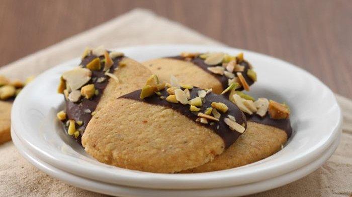 Resep Almond Pistachio Cookies dan Cara Membuatnya