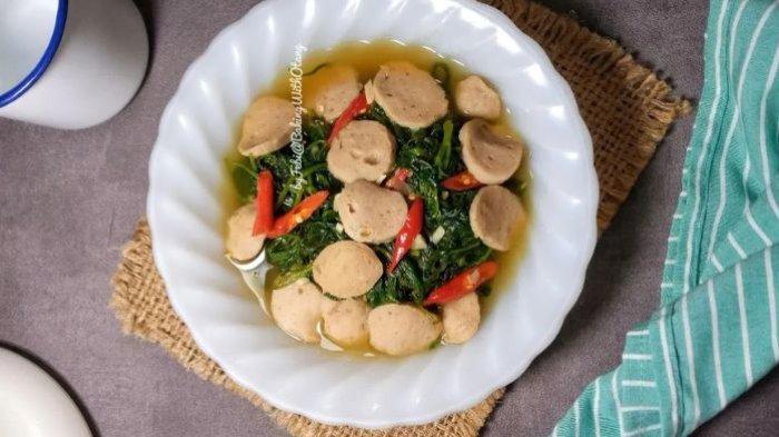 Resep Tumis Kangkung Bakso untuk Menu Sahur Bersama Keluarga