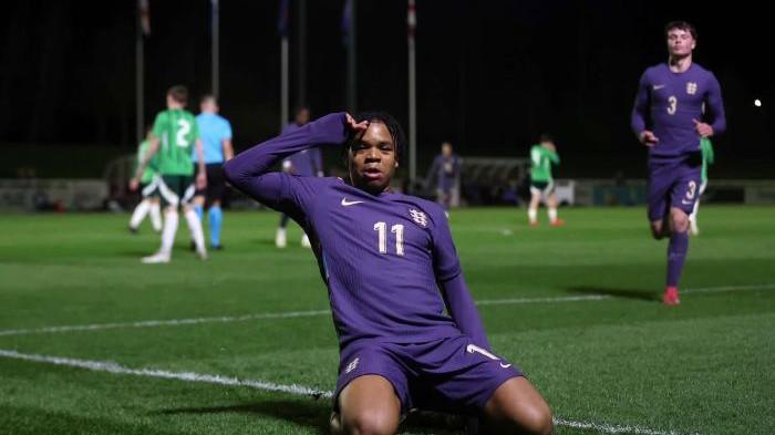 Rio Ngumoha pencetak gol termuda