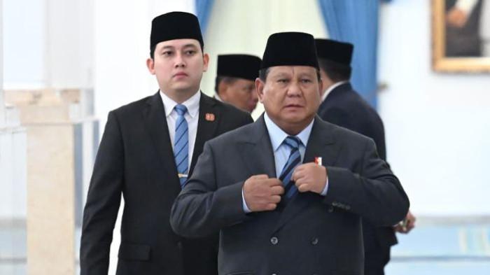 SEKPRI PRABOWO- Rizky Irmansyah, Sekretaris Pribadi (Sekpri) Prabowo Subianto saat menjalankan tugas bersama Presiden RI.