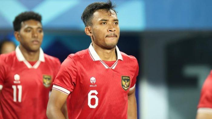 PEMAIN PERSIB- Robi Darwis merupakan pemain Persib Bandung yang juga anggota TNI AD di Kodam III/Siliwangi.