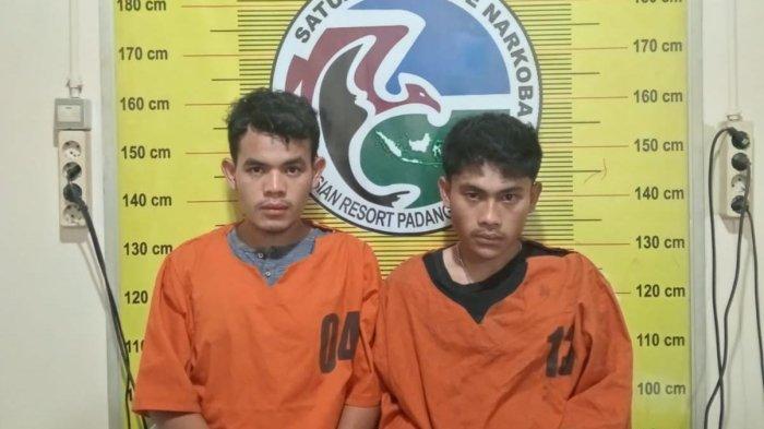 Miliki Sabu, Dua Pria Ditangkap Tim Sat Resnarkoba Polres Padangsidimpuan di Kelurahan Ujung Padang